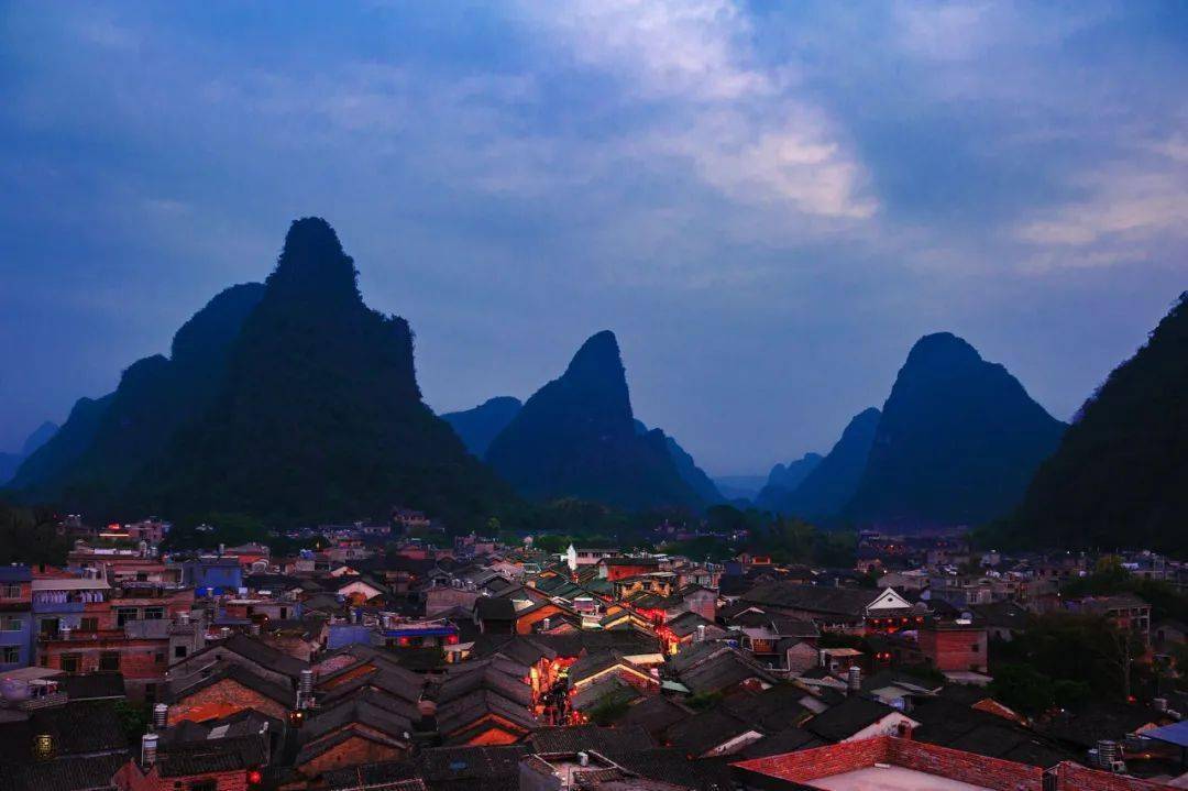 广西,亲爱的听众朋友们