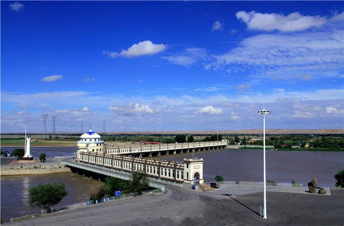 巴彦淖尔,亲爱的听众朋友们